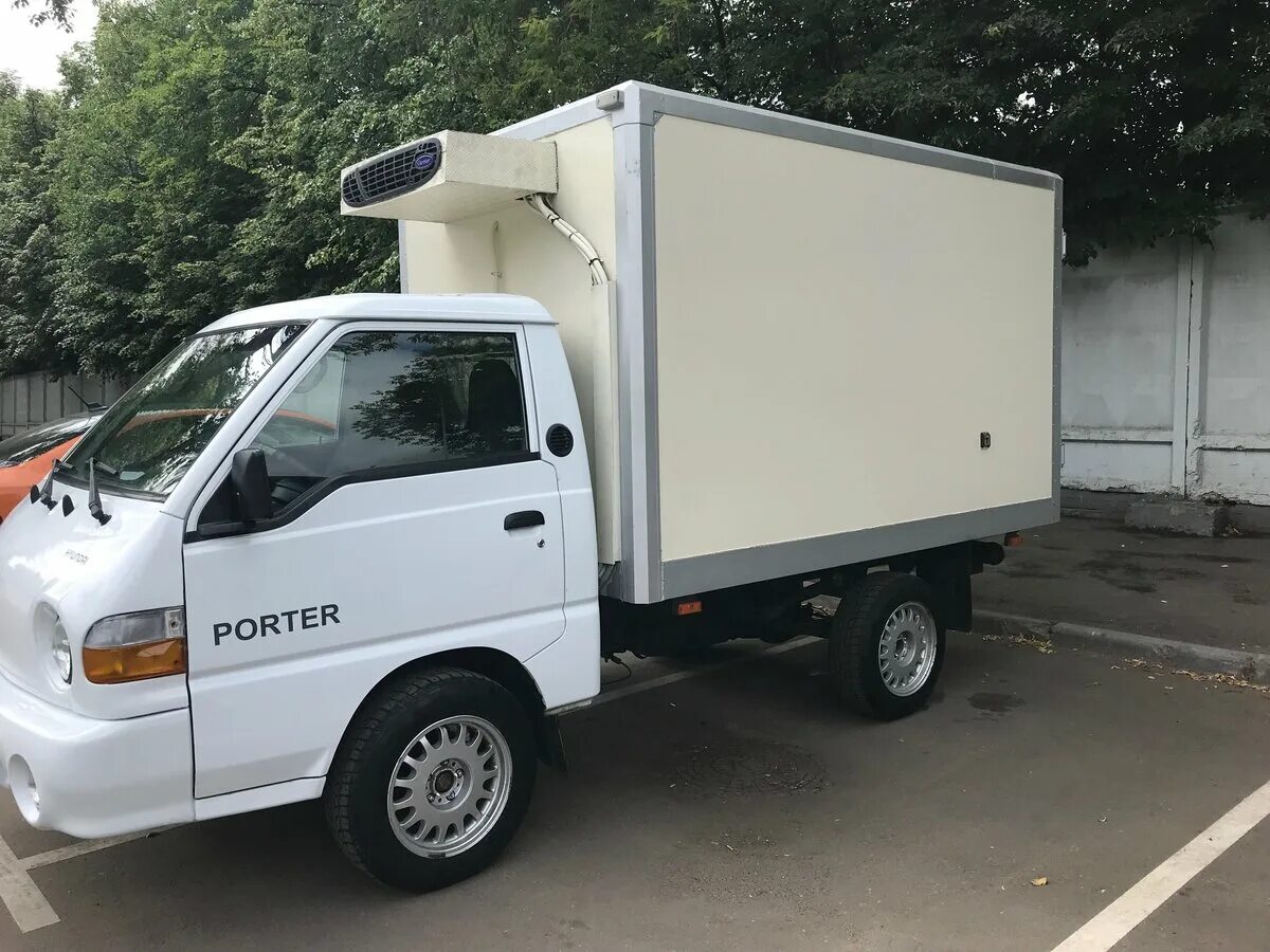 Хундай портер 260. Hyundai porter 1. Hyundai porter hyundai porter. Портер низкий. Портер низкий.