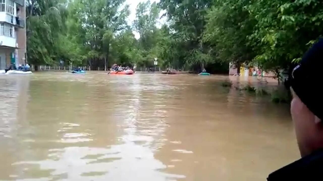 Наводнения красивые. Наводнение в п. Наводнение в п. Поселок игра удмуртская республика. Руза подтопление.