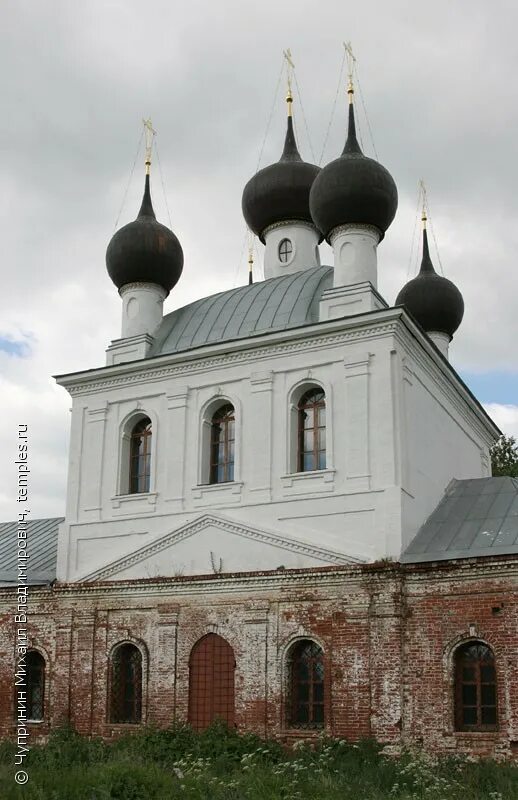 Церкви ростовского района ярославской области. Васильково Ростовский район Ярославская область. Село Васильково Ростовского района Ярославской области. Церковь Илии пророка Ростовский район. Деревня Васильково Ростовский район Ярославская область.