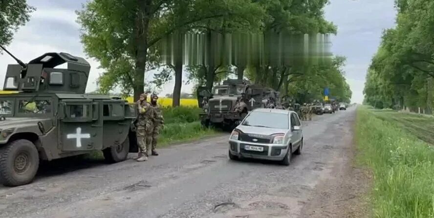 Видео нападения на белгородскую область. Американский броневик ДРГ Белгородская область. Военная колонна. Бронемашины России. Американская техника бронемашины.