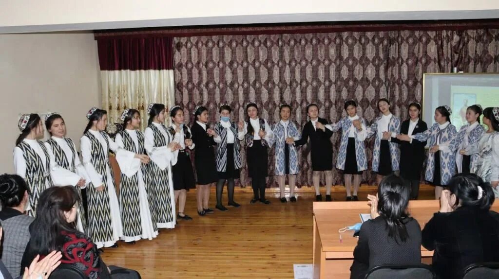 Oqqo'rg'on tumani 11 maktab. Hamid olimjon ijod maktabi. Зулайхо махкамова. Zulayho mahkamova. Хамид олимжон.