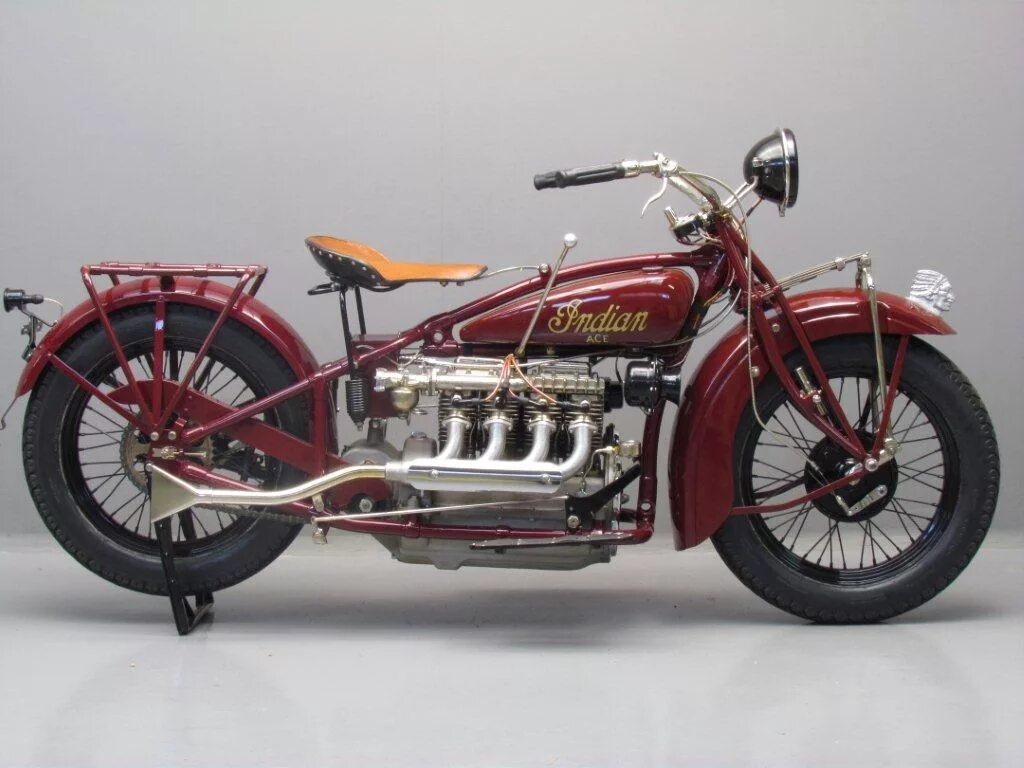 Байк марка. 4 Цилиндровый Индиан. Мотоцикл Индиан Скаут ретро. Американский мотоцикл марки Индиан. Индиан Скаут 1945.