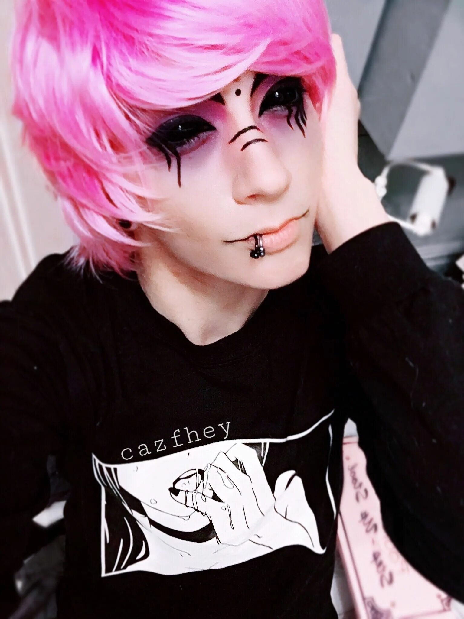Эмо макияж. Pastel goth парни. pastel goth парни cazfhey. стиль pastel goth kawaii. эмобои томбои.