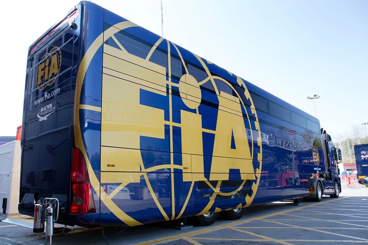 ФИА. Международная автомобильная Федерация. FIA Transporter Rear 2013. ФИА организация.