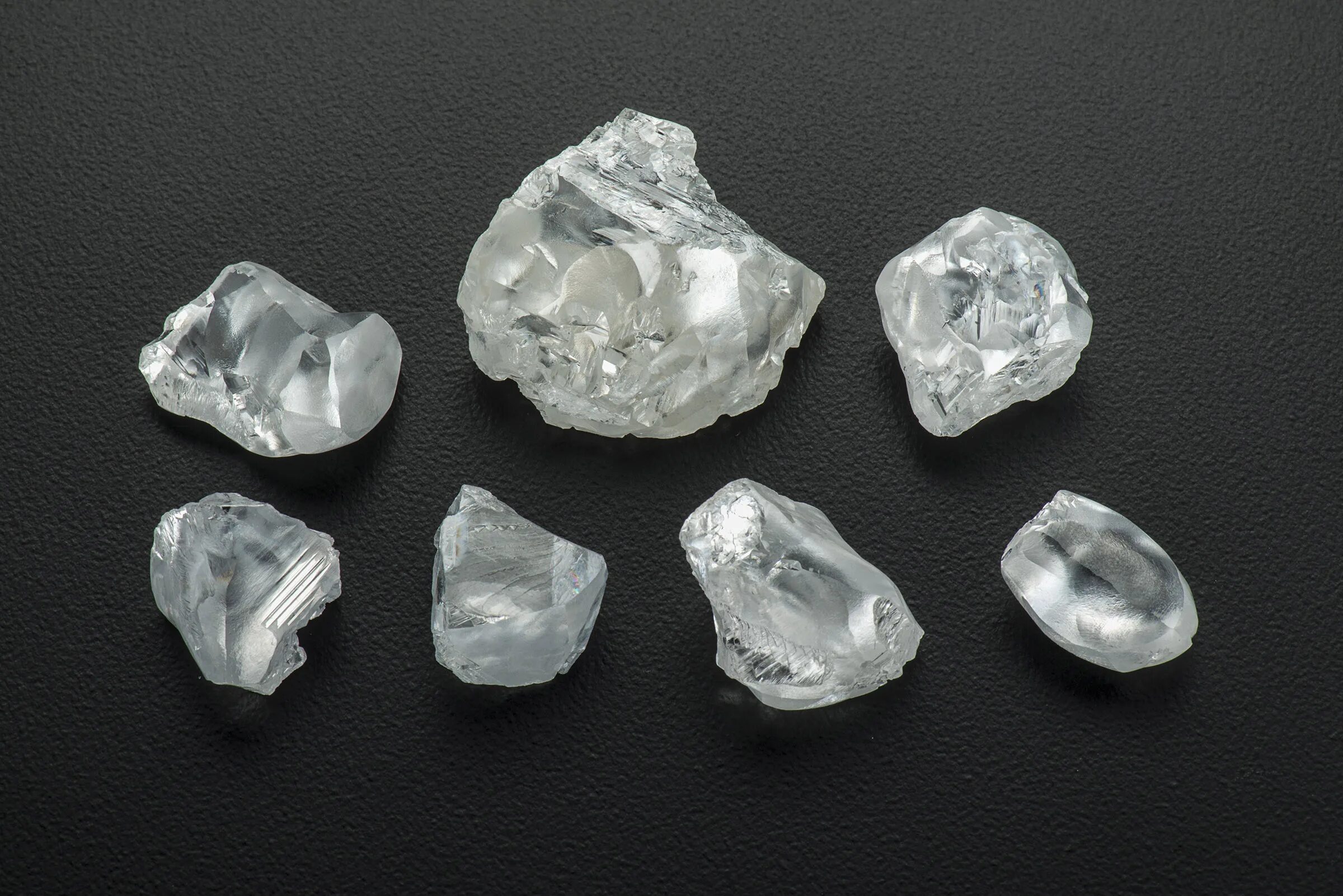 Алмаз камень как выглядит фото The Star of Africa-the biggest diamond in the world, 530 carats! Diamond, Silver
