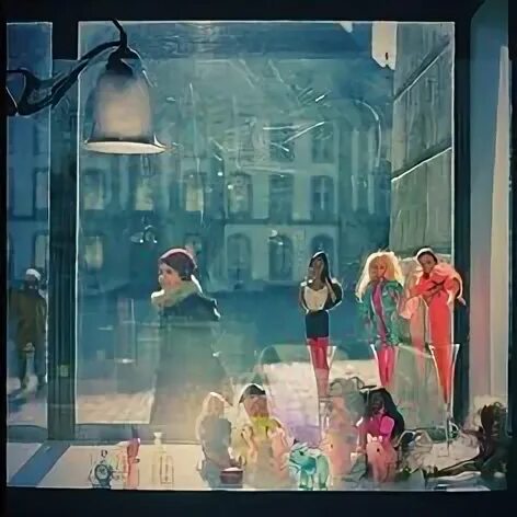 Window Shopper. Window shopping. Когда выйдет Барби в окно. Do window shopping