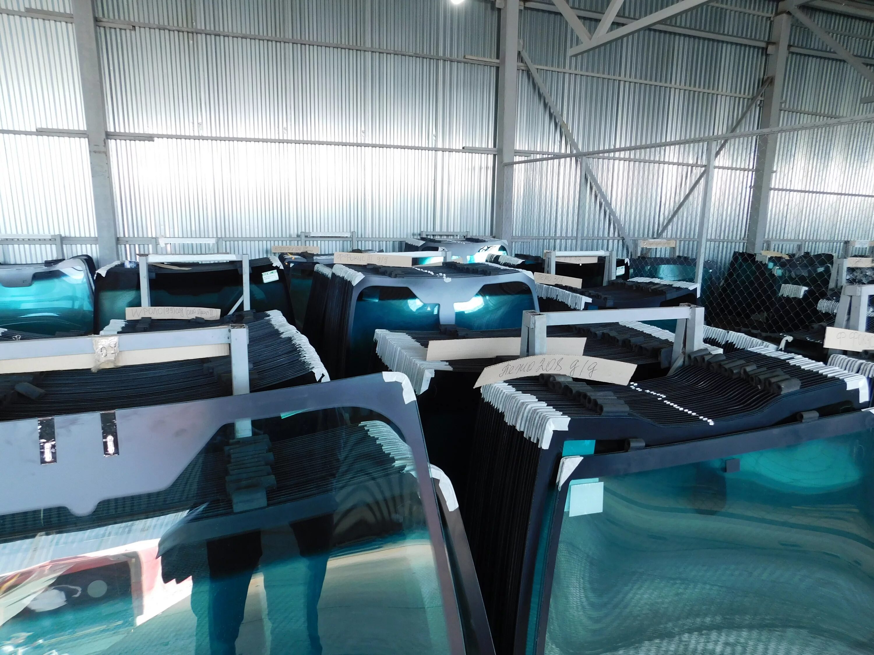 листовое стекло гардиан гласс. производители автостекол. стекло лобовое 377 (триплекс). автостекло баннер. стекольный комбинат в ашхабаде.