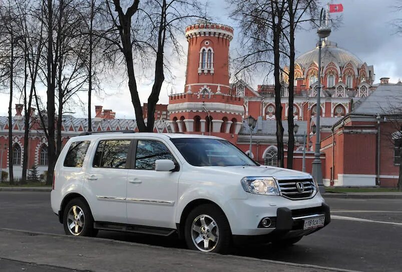 Средняя стоимость автомобилей минпромторг. Налог на дорогие автомобили Honda Pilot.