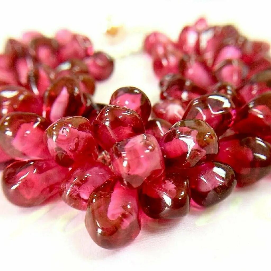 Гранатовый браслет» (1910). Александр куприн книги. Куприн гранатовый браслет книга. Герои романа гранатовый браслет. Сюжет повести гранатовый браслет.