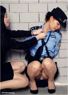 Japanese Police (74 photos) .