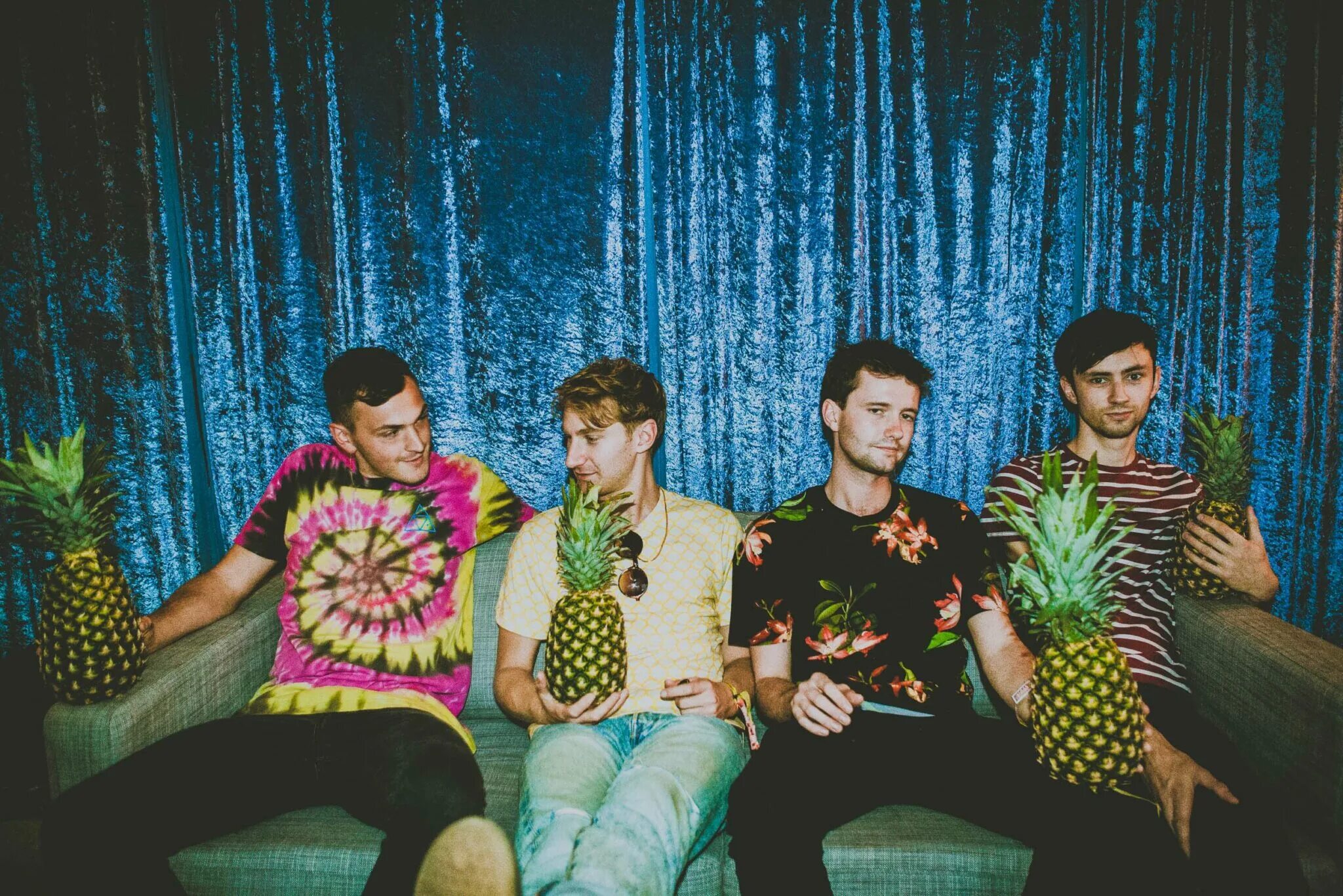 Glass группа. Дэйв бейли glass animals. Glass animals состав. Glass группа. Джо сиворд glass animals.