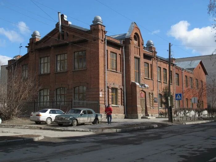 Школа бориса богаткова новосибирск. Школа богаткова новосибирск. Школа 3 новосибирск. Городское училище (новосибирск). Школа 3 бориса богаткова.