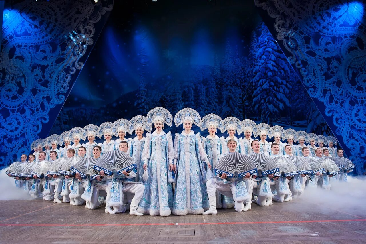 ансамбль танца годенко. красноярский ансамбль танца сибири имени годенко. михаил годенко сибирь и танцы. ансамбль годенко красноярск. красноярский ансамбль танца имени годенко.