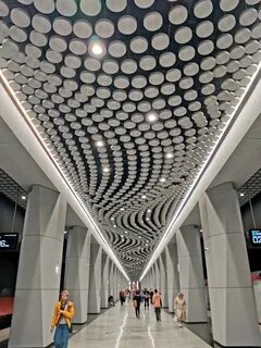 Станция метро воронцовская
