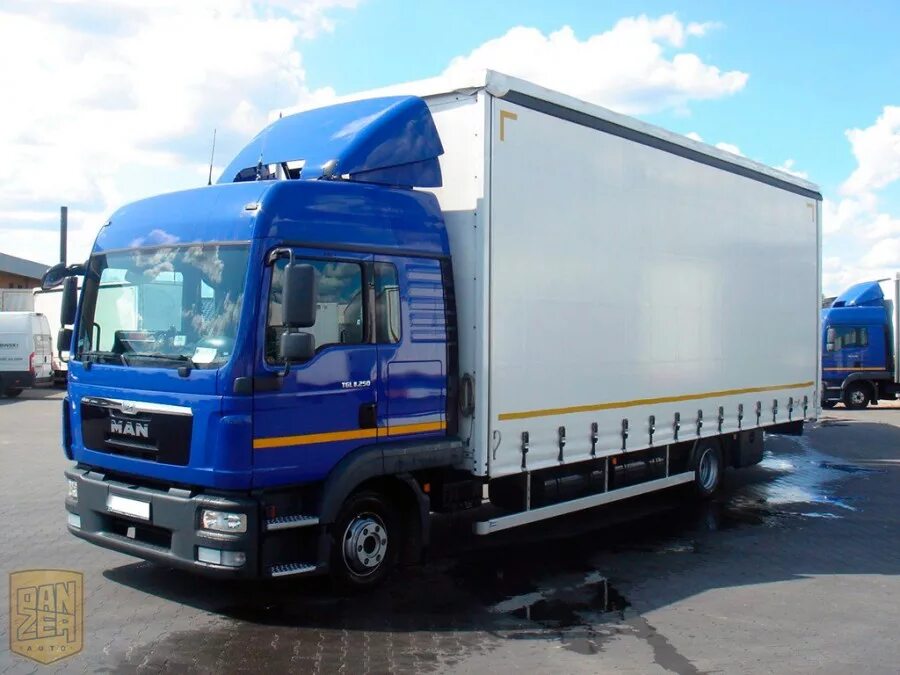 1т в кг. Вилочный погрузчик toyota 5 тонн. 5 8 тонны. 5 8 тонны. Мерседес тентованный 5т.