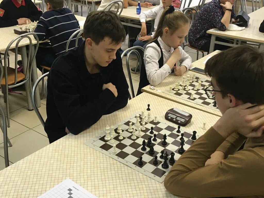 Московский шахматный турнир. Шахматный турнир во дворе. Московская область шахматы. Московский шахматный турнир. Московский шахматный турнир.