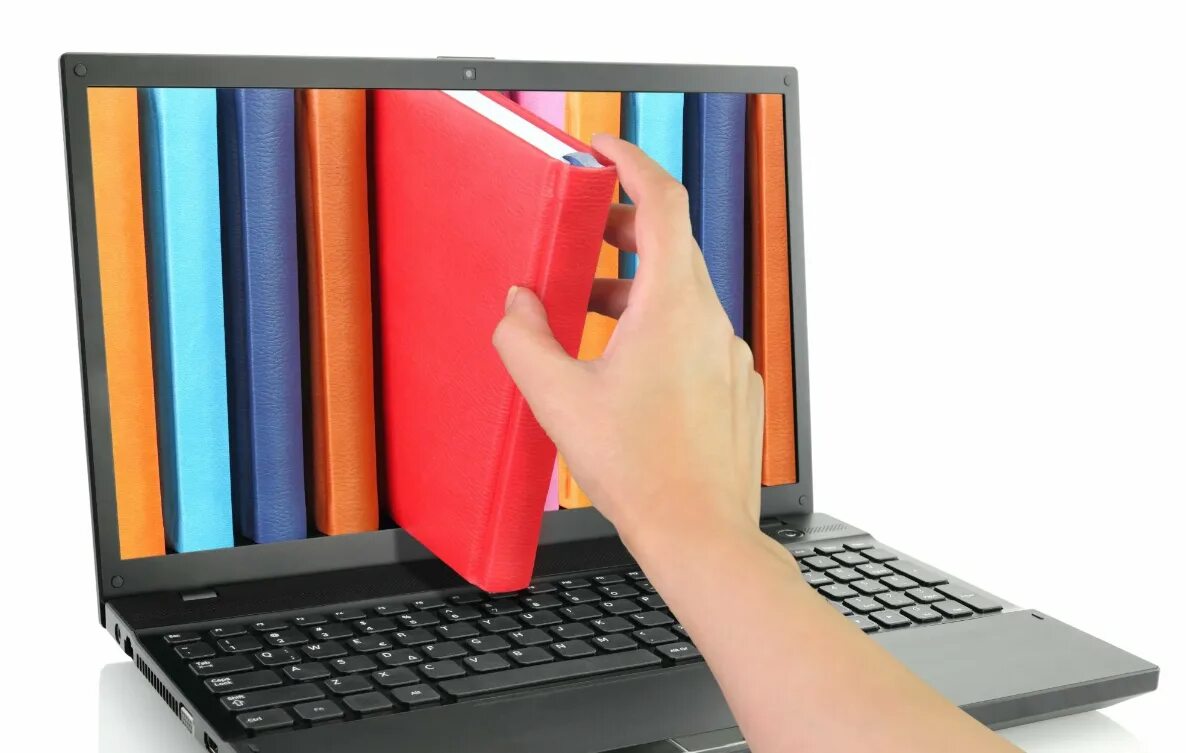 Компьютер и книги. Ноутбук в библиотеке. Книга и интернет. Ноутбук книжка. Ссылки на электронные библиотеки