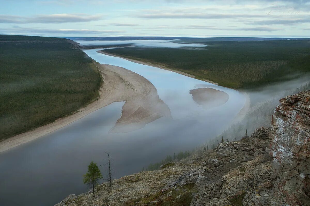 В это море впадает река якутии. Оленек Республика Саха Якутия. Оленёк (река). Река Хатанга. Оленёк село Якутия.