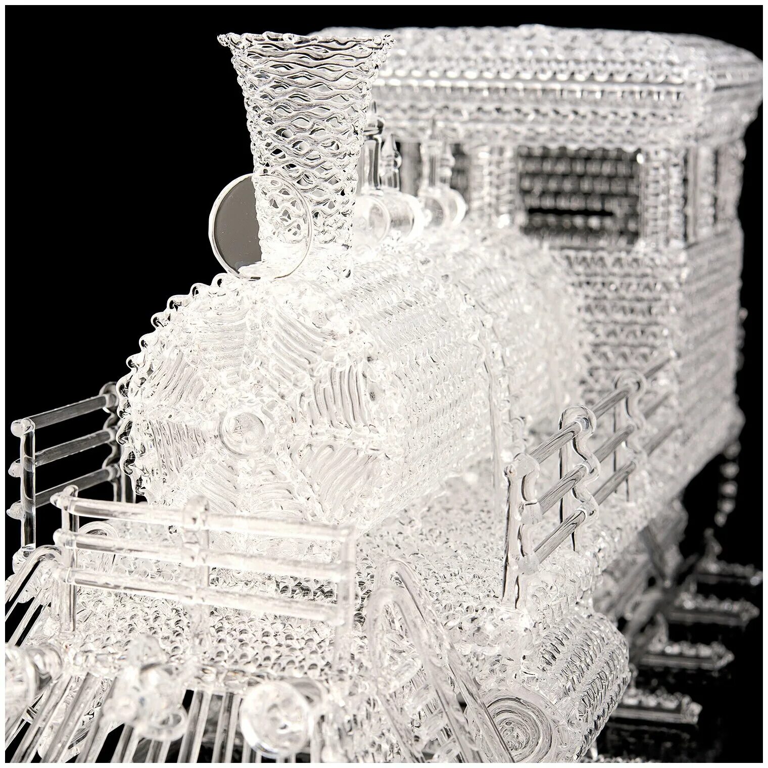 модель техники из стекла паровоз. игрушка паровозик стекло. паровозы в гусь-хрустальном. игрушки из стекла паровоз. паровоз из хрусталя.