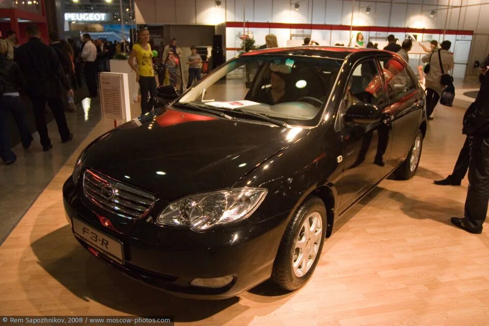 Byd автосалон в ташкенте. Byd f3 хэтчбек. Byd автосалон в ташкенте. Автосалон byd. "byd" "s6" "2012" as.