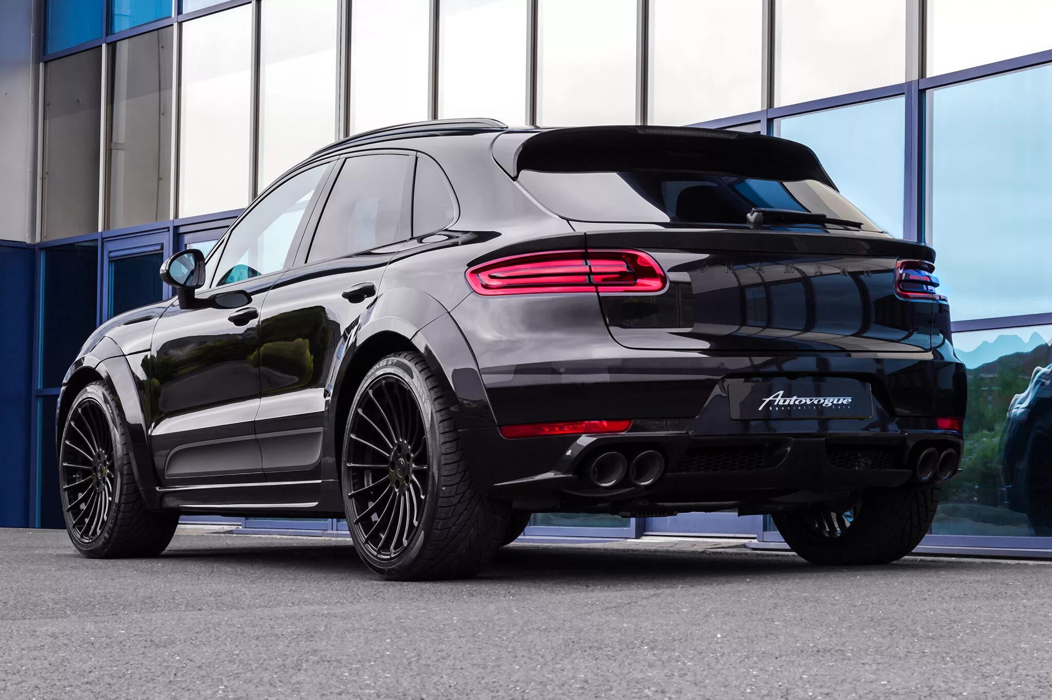 Macan м5. Porsche Macan Hamann. Porsche Macan r21. Porsche Macan r22. Porsche Macan Turbo r22.