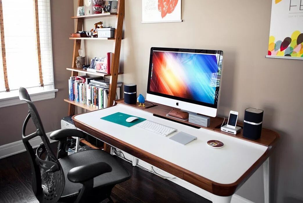 Как грамотно обустроить. Уютные маленькие кухни. Грядки-клумбы мавританский дворик. Полка для шин gsh36. Уютное рабочее место.