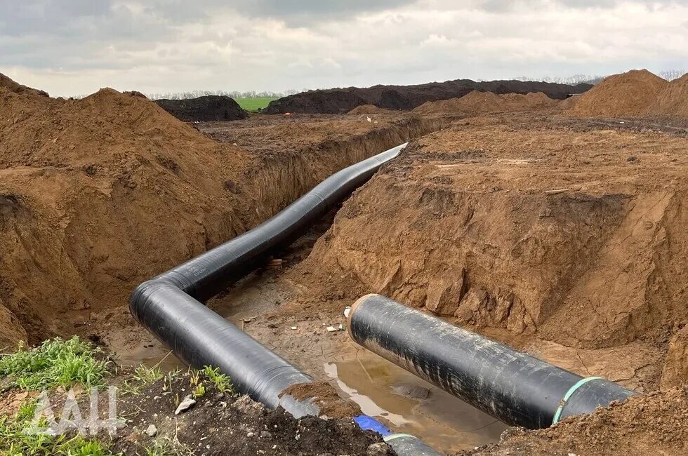 Водовод дон. Водовод дон донецк. Канал северский донец донбасс. Дон-канал северский донец. Трубопровод фото.