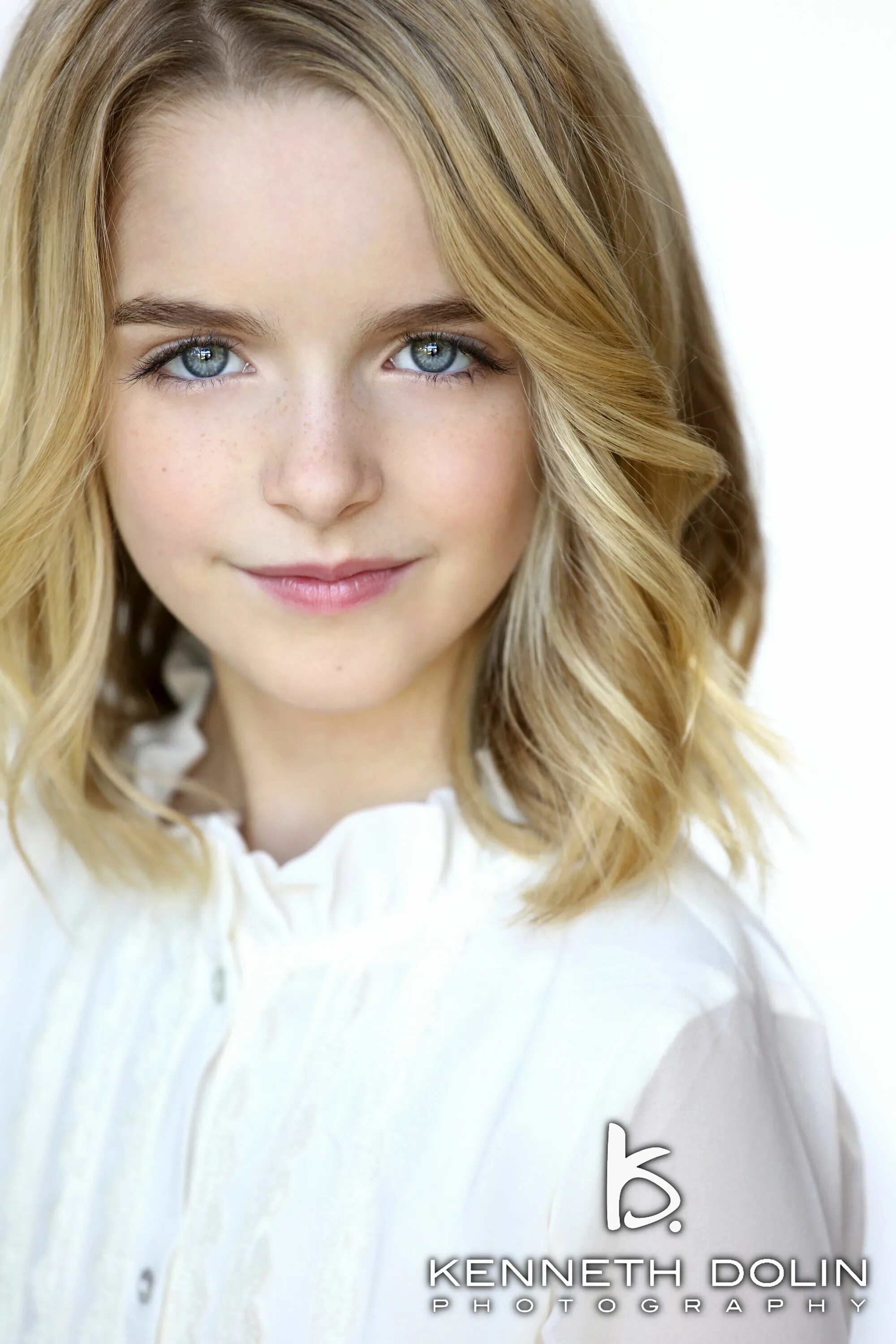 Mckenna grace. МАККЕННА Грейс. МАККЕННА Грейс 2022. МАККЕННА Грейс актриса. МАККЕННА Грейс Возраст 2020.