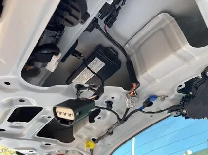 Электропривод багажника inventcar