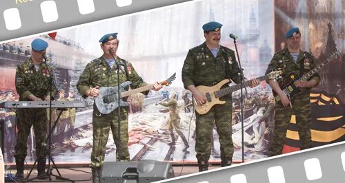 голубые береты ноябрьск. иванченко голубые береты. голубые береты группа 2023. голубые береты группа 2023. голубые береты филармония.