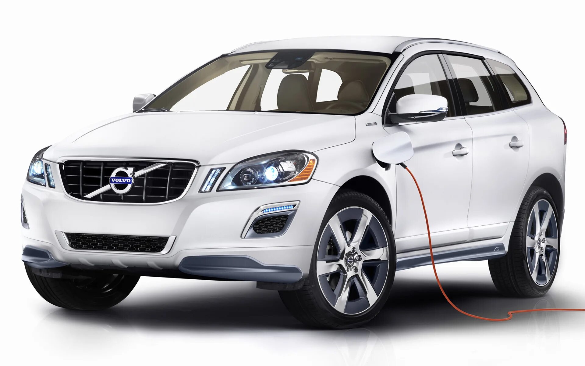 Где производят вольво. Volvo xc60 гибрид. Volvo xc60 Plug-in Hybrid. Volvo xc60 2012. Volvo XC 2012.