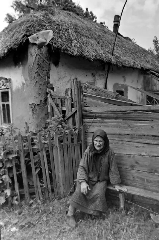 Эта простота деревенской жизни. Старинная деревня. Старые русские деревни. Советская деревня. Деревня фото.