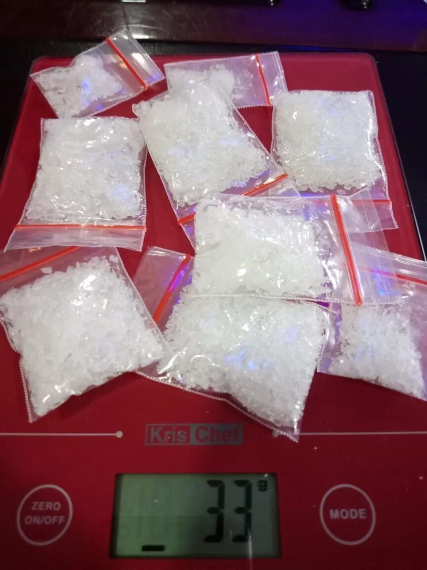 Слиток золота 10 грамм. 10 грамм магазин. 10 грамм магазин. 10 грамм магазин. Атаг 10 грамм.