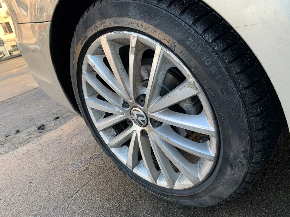 205 50 r17 шипы. 205/50 r17. колеса 205/50 r17. 205/55 r17. 205 50 r17 драйв 2.