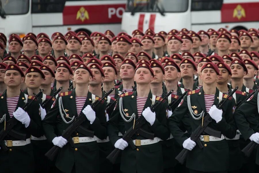 Росгвардия парадная. Форма войск национальной гвардии рф. парадная форма внг рф. форма росгвардии одон. одон парадная форма.