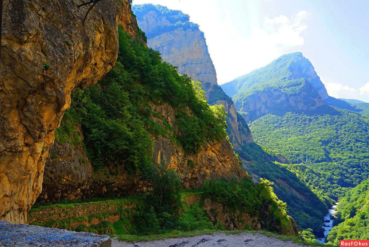черекское ущелье достопримечательности. черкесское ущелье кабардино. нальчик черекская теснина. черекская теснина кабардино балкария. черекская теснина кабардино.