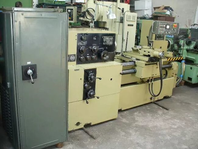 Dh250 станок. Токарно - затыловочный dh250/1044. Dh 250. Токарно - затыловочный dh250/1044. 1б811 токарно-затыловочный станок.