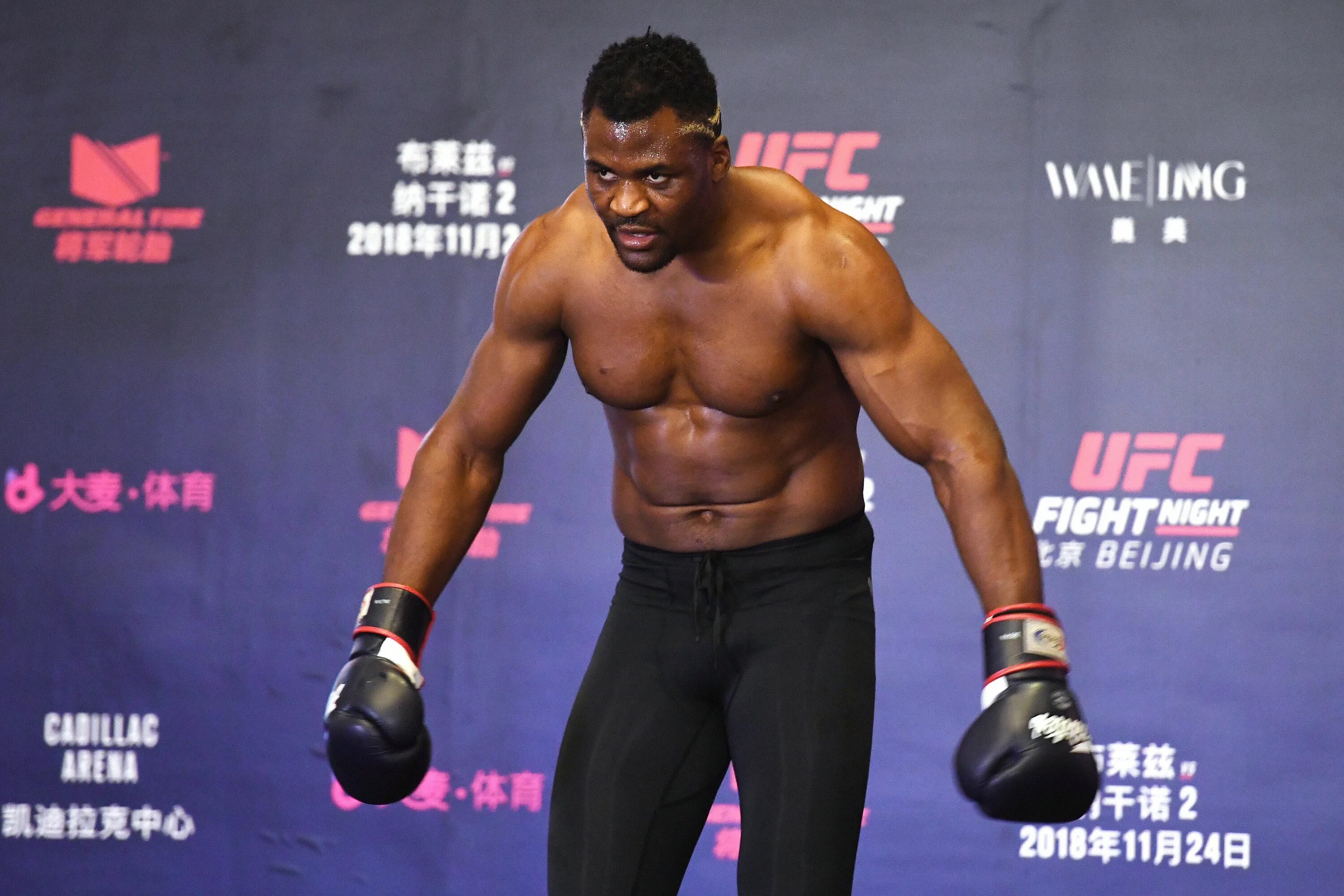 Фрэнсис Нганну. Francis Ngannou UFC. Энтони Джошуа Фрэнсис Нганну. Фрэнсис Нганну 2013. Нгану рост