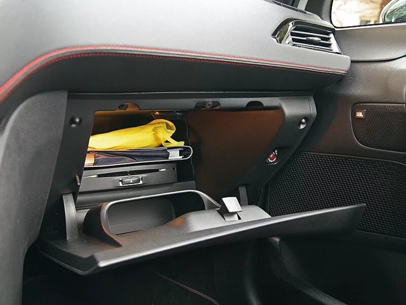 Как снять бардачок пежо 308 Крышка бардачка, Peugeot (Пежо)-207 Артикул детали: 134299. Звоните!
