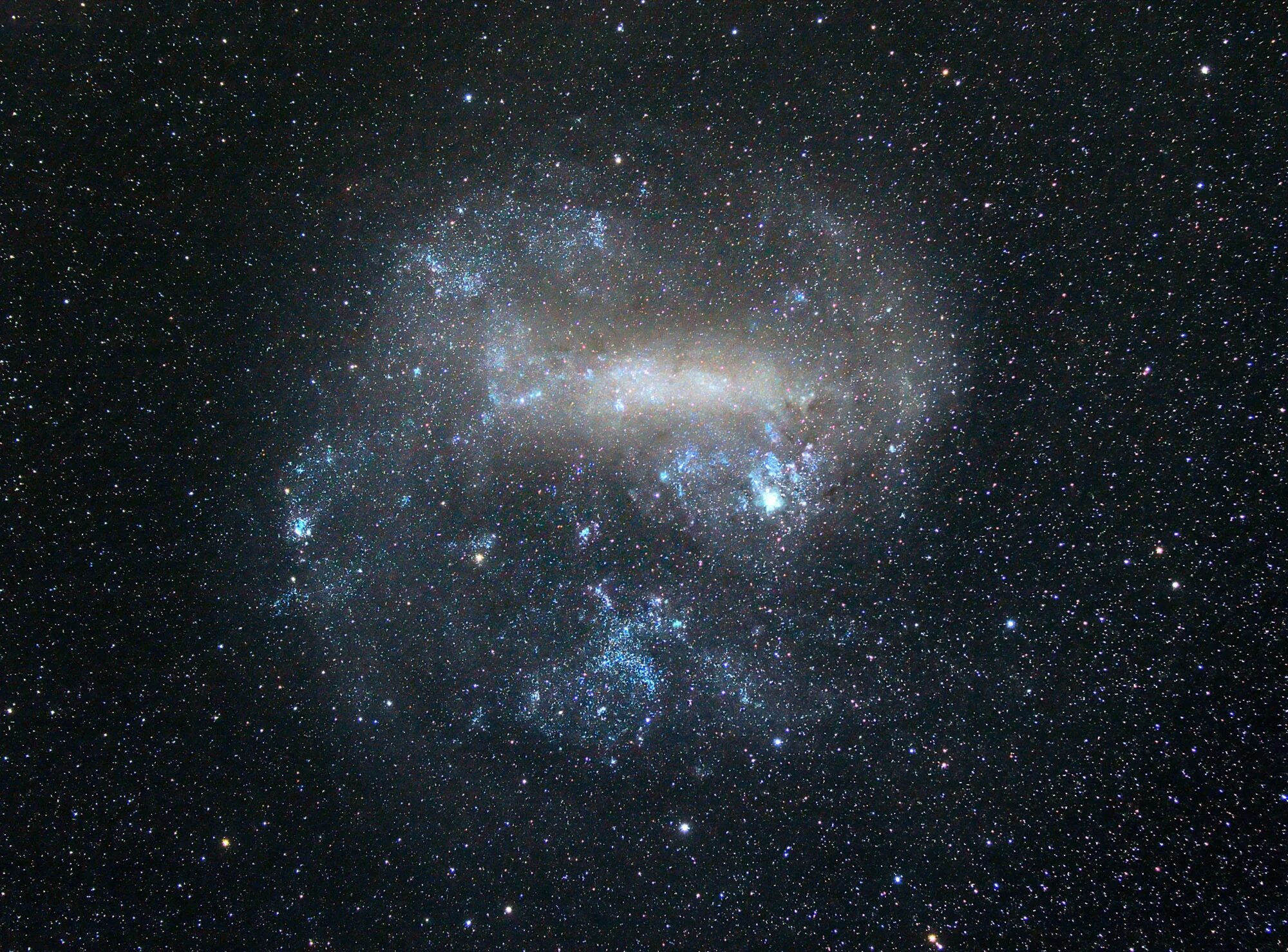 Малое Магелланово облако Галактика. Магеллановы облака в телескоп. Большое Магелланово облако Хаббл. Большое Магелланово облако в телескоп.