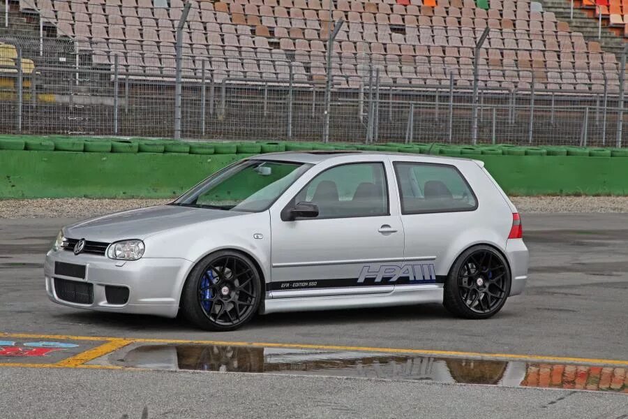 Volkswagen Golf Mk4 1.6 бензиновый 2001 на DRIVE2