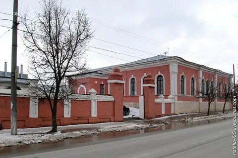 Улица коммунаров