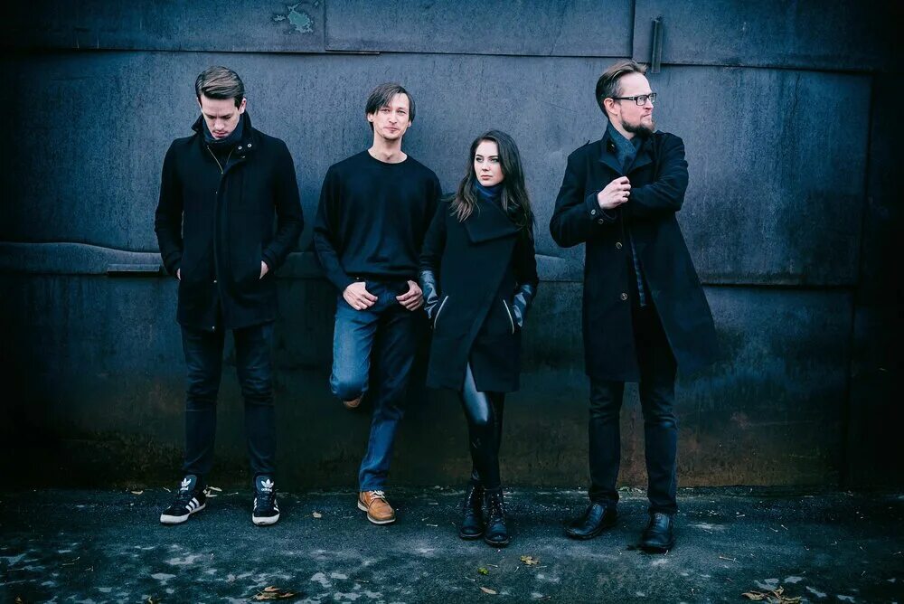 группа хэл кинс. андеграунд группа. Mars дискография. кафе дель мар дискография. фон для рок группы.