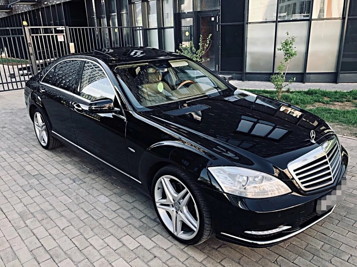 Mercedes benz s 221 white. 221 лонг черный мерседес. мерседес 221 серебристый. 221 5. Mercedes s500 long w221.