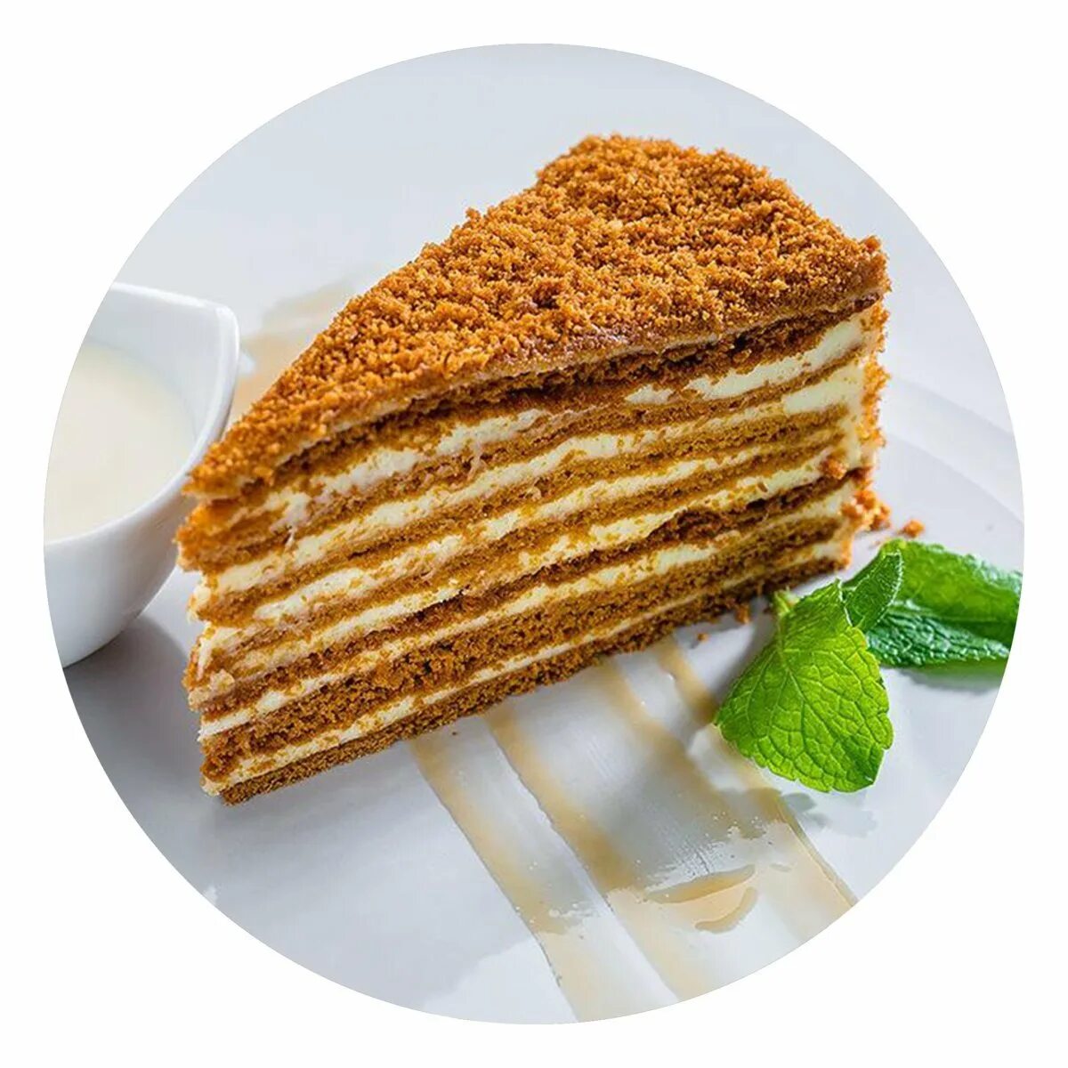 Торт медовый со сметанным кремом и сгущенкой. Медовик со сгущенным молоком. медовый торт на сливочном масле. торт медовик с сыром маскарпоне. торт медовик классический со сгущенным молоком.