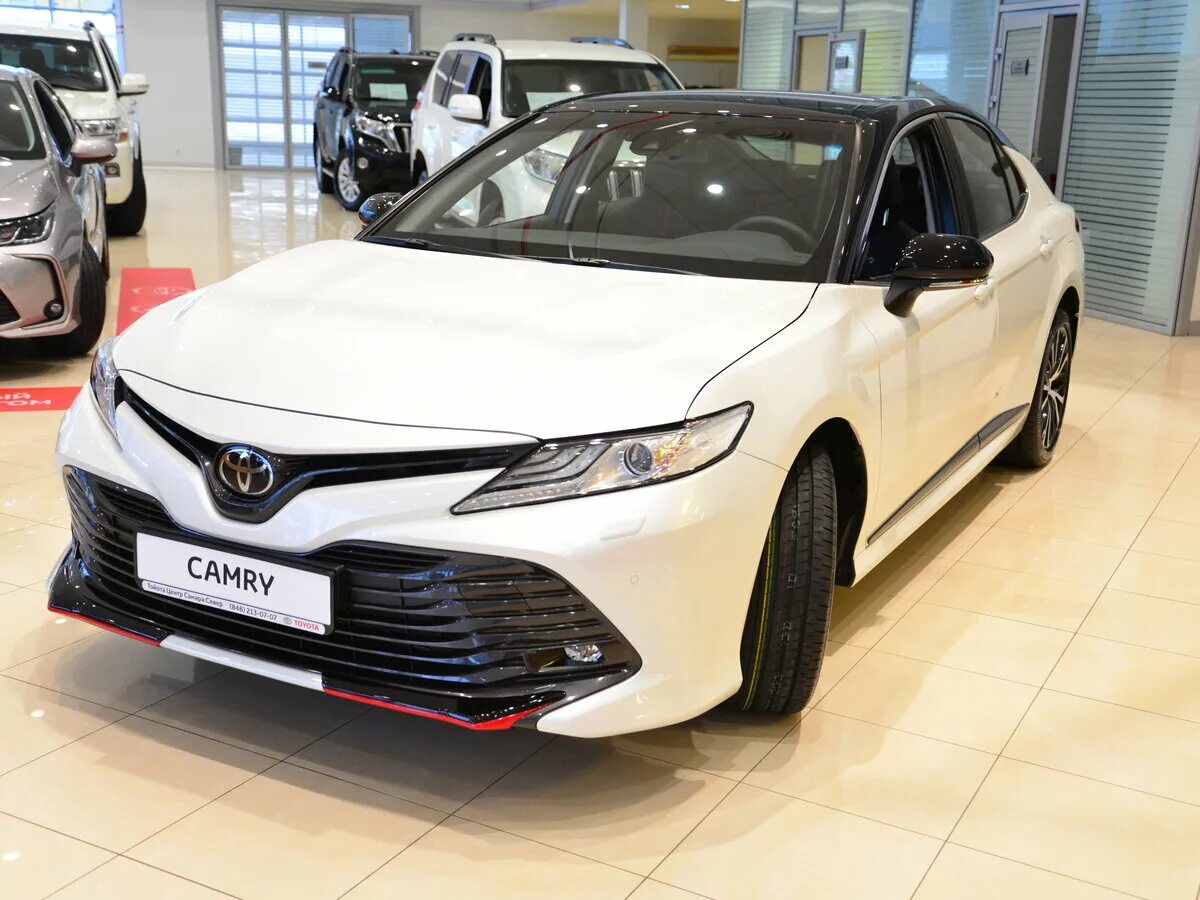 Куплю камри 2020. Toyota Camry xv70 белая. Toyota Camry 2020 2.5. Toyota Camry VIII (xv70) 2.5. Toyota Camry 3.5 2020.