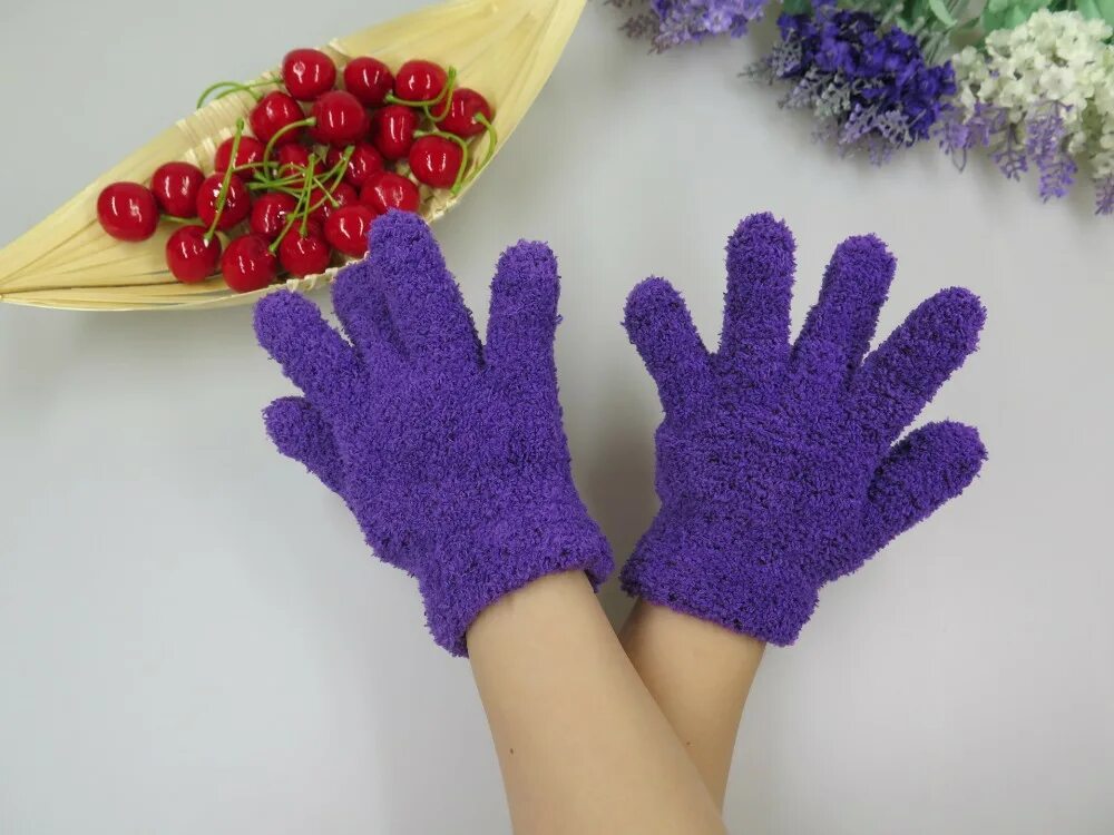 зимние перчатки для детей. перчатки для каменщиков. варежки. разноцветные перчатки для детей. перчатки без пальцев для мальчиков 10 лет.