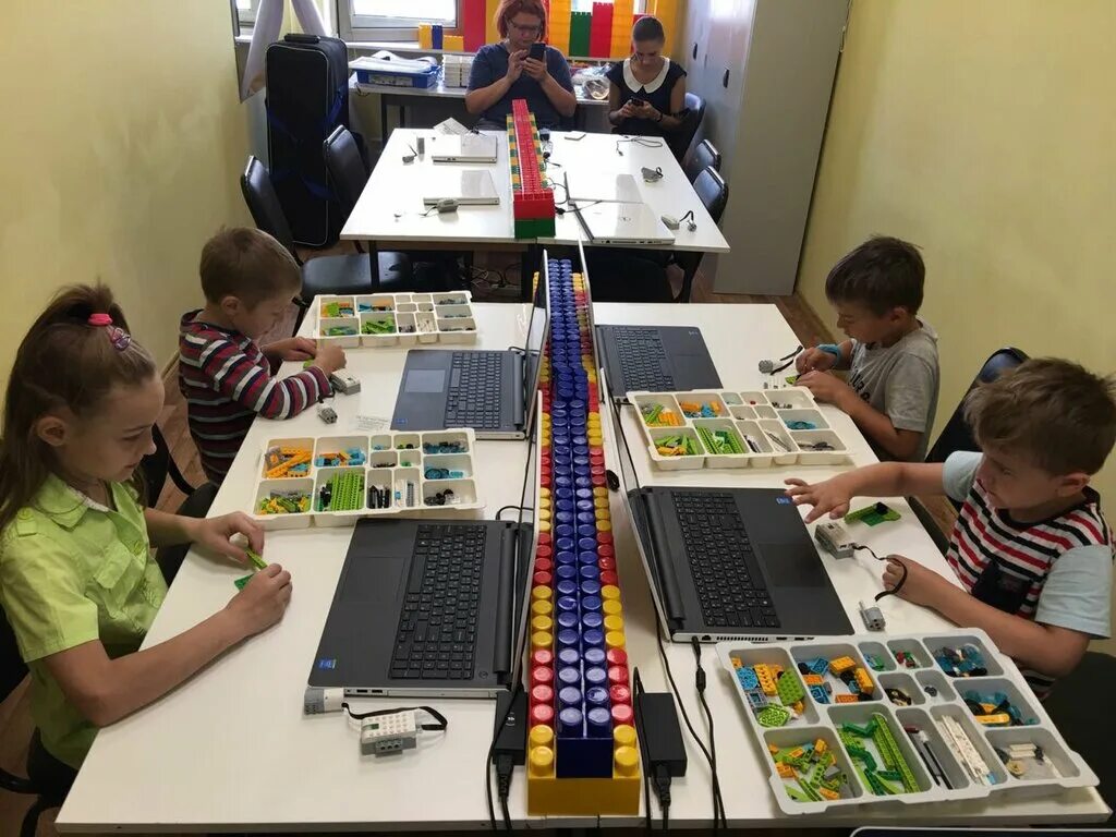 робототехника для взрослых. робототехника курсы. робототехника для детей. кружок робототехники. кружок робототехники.