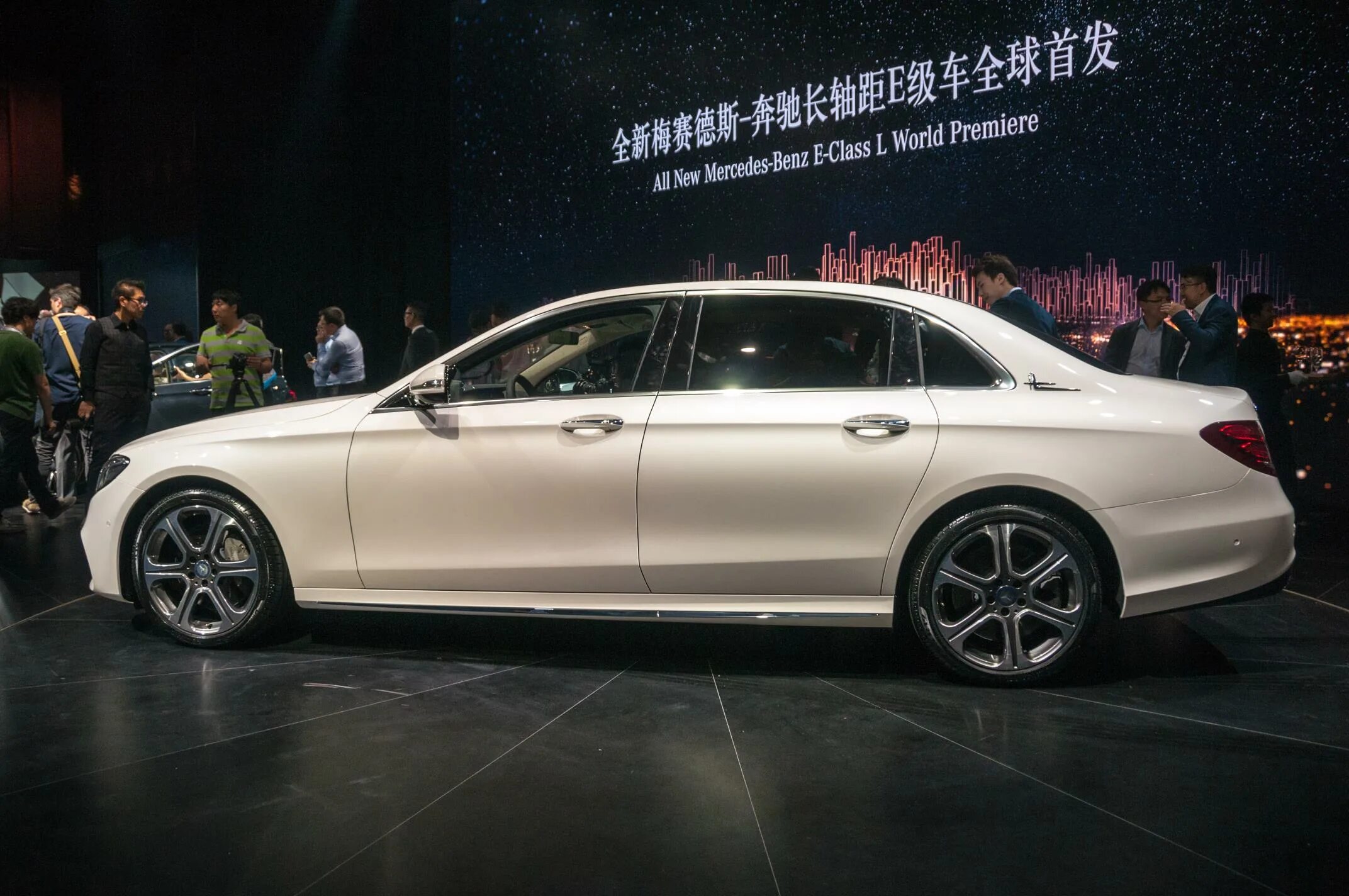 Class long. Mercedes e class long. mercedes benz e class long. e class 213 long. mercedes w213 long.