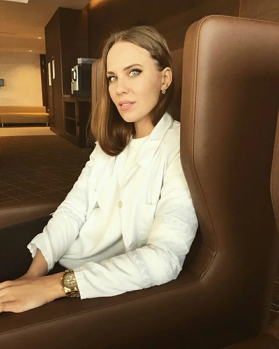 Буракова алиса владимировна. Сусекова алиса психолог. Алиса буракова психолог. Алиса буракова психолог. Алиса буракова воронеж.